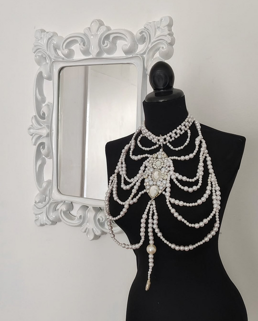 Jumbo hand-made peral necklace